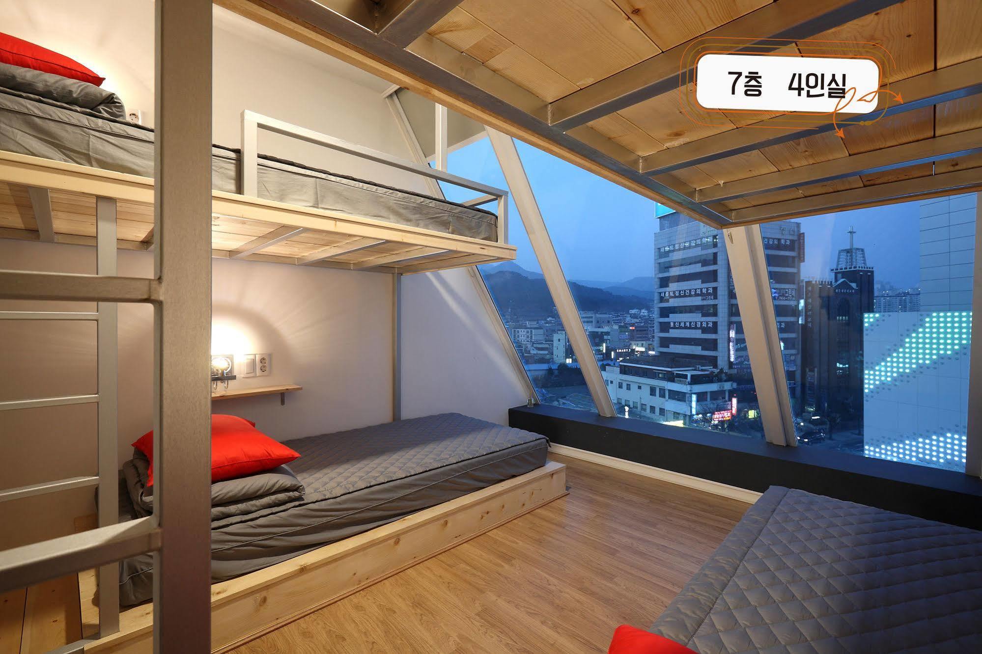 First Guesthouse Ciudad Metropolitana de Ciudad Metropolitana de Busan Exterior foto